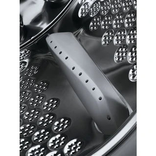 Lave-linge hublot Aeg LFR8W8140BI